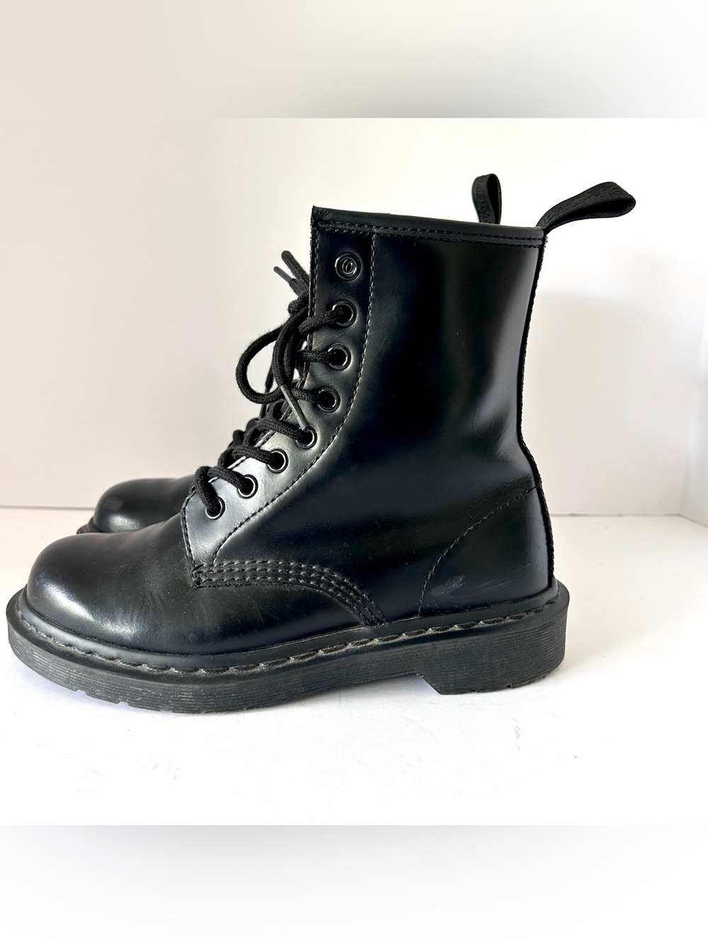 Dr Doc Martens Boots 1460 Mono Black Smooth Leather Combat (Men 5) Womens Size 6 - Picture 2 of 10